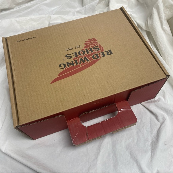 Men’s Red Wing Workboot Waterproof Safety Toe - Picture 10 of 11